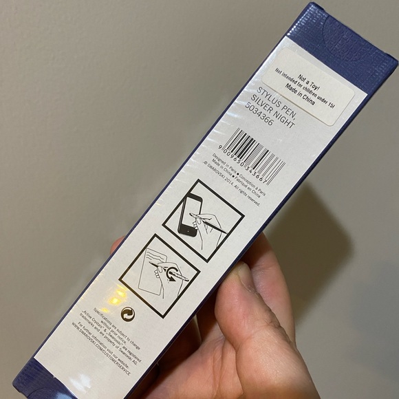 Swarovski Black Crystal Pen with stylus - Picture 2 of 3